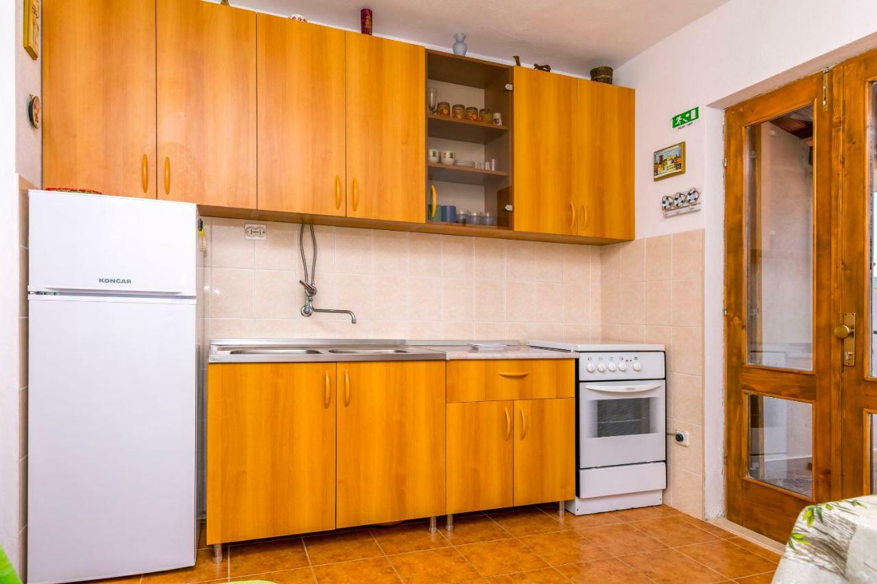 Apartments Bozo Razanj Ngoại thất bức ảnh