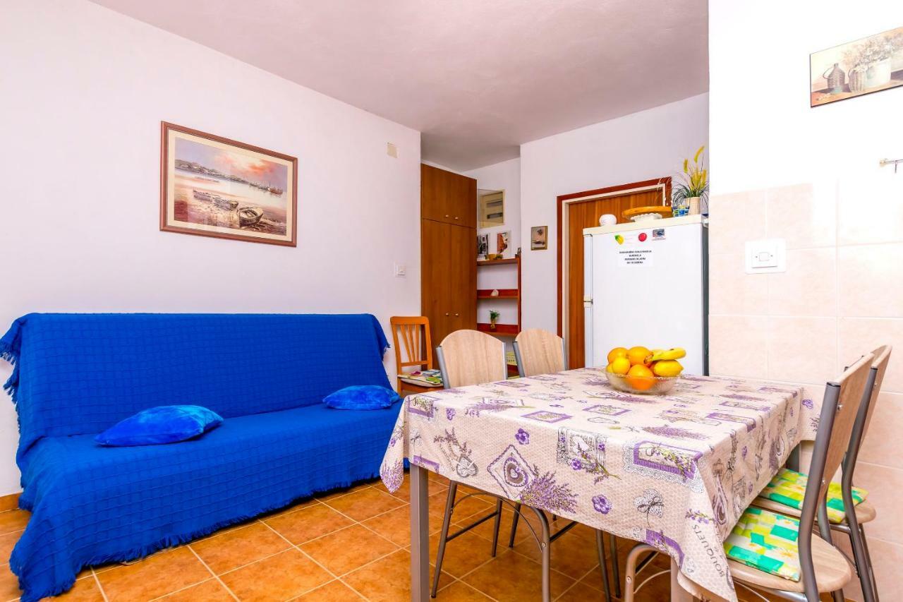 Apartments Bozo Razanj Ngoại thất bức ảnh