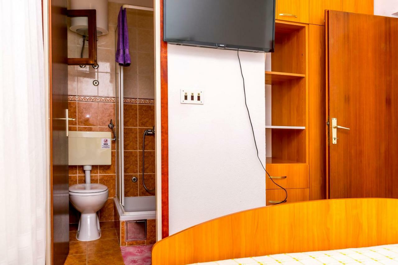 Apartments Bozo Razanj Ngoại thất bức ảnh